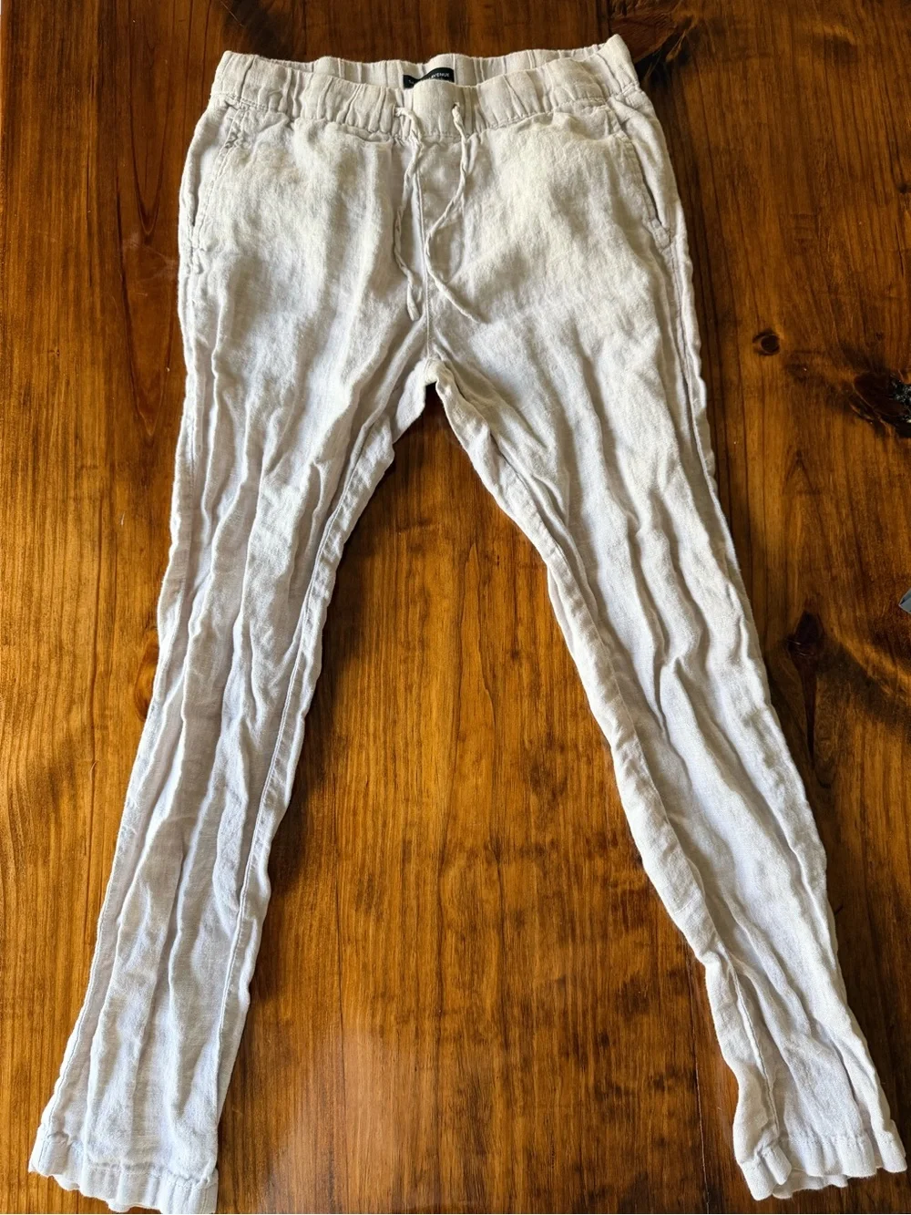 Men's Lightweight Linen-Blend Drawstring Pants in Off-White